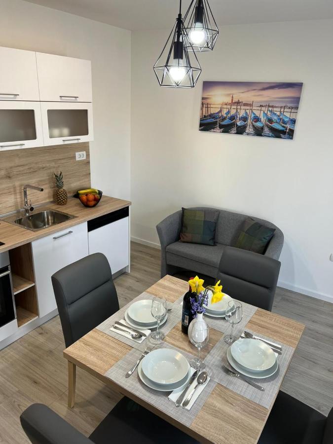 Апартаменти Apartman Ana Crno Екстер'єр фото